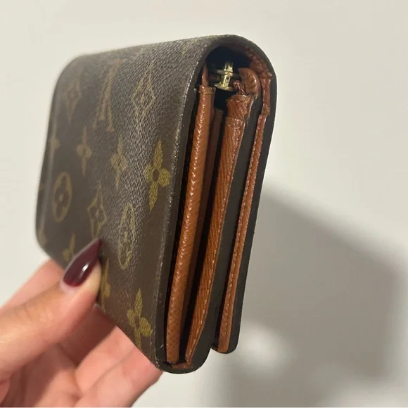 Louis Vuitton Coffrefort Wallet - Picture 3 of 12